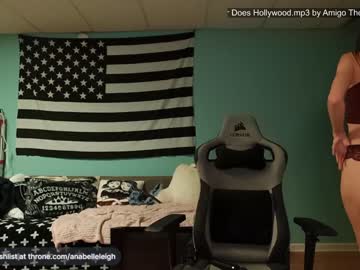 girl
        anabelleleigh cam image #3465592