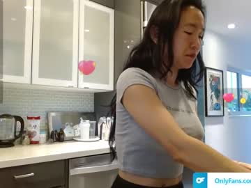 girl
        jiwon4u cam image #2833104