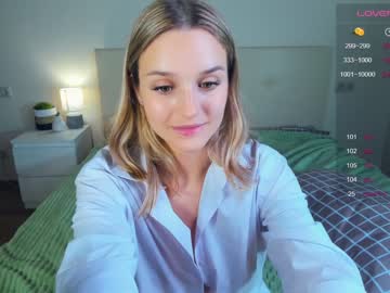 girl Milf & Teen Sex Cam Girls with melissakissaa