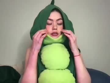 girl
        littlesugarpea cam image #3390066