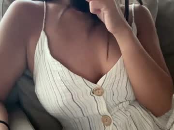girl
        girlzzzzzzzzz cam image #1850480