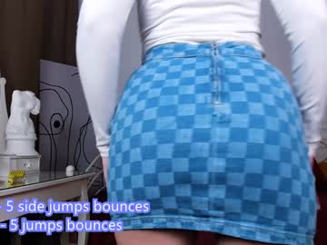 girl
        shine_luna cam image #1008986