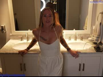 girl
        ashlyndiamond cam image #3117224