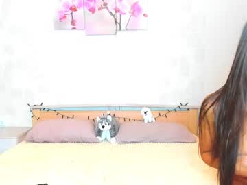 girl Milf & Teen Sex Cam Girls with mickelewilliams
