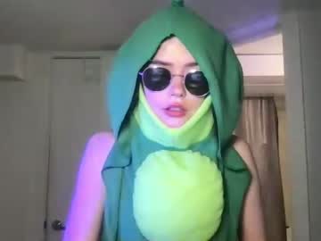 girl
        littlesugarpea cam image #2269494