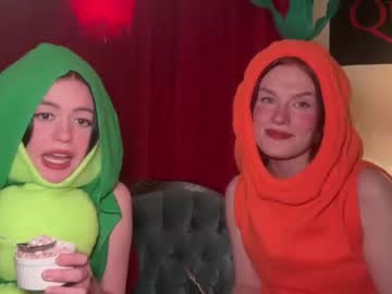 girl
        littlesugarpea cam image #3475684