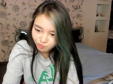girl
        harumi_ukki cam image #118003