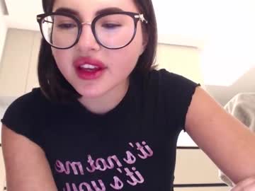 girl
        playnofuckinggames cam image #1298198