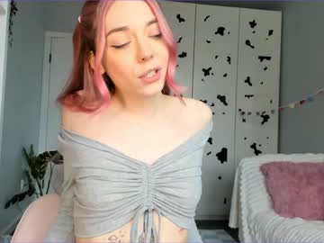 girl
        thisisamelia cam image #1426005