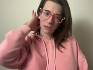 girl
        naomi_reah cam image #3100469