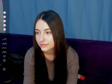 girl
        tiaharvey cam image #3064689