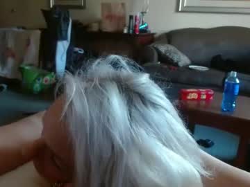 couple
        thatsmybadgirl6944 cam image #1461245