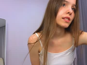 girl
        wanda_robinson cam image #2176594