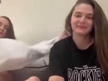 girl
        tanawaters cam image #758815