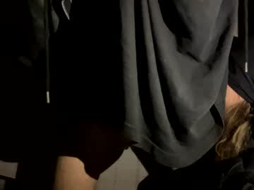 couple Milf & Teen Sex Cam Girls with gangshitcouple