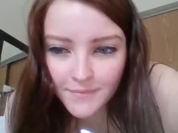 girl
        nikkiray1223 cam image #233582