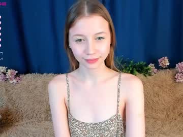 girl
        beverlyvega cam image #162679