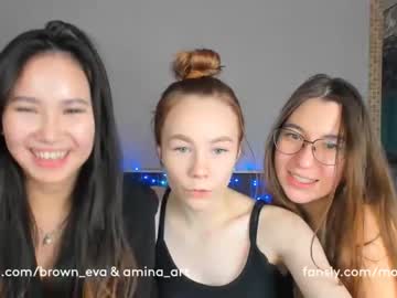 couple Milf & Teen Sex Cam Girls with eva_sweetnes