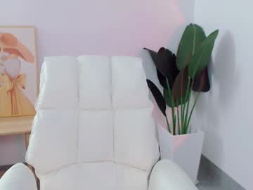 girl
        sweetxixi1 cam image #1518632
