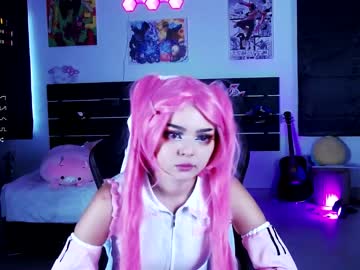 girl
        madnessalise cam image #2441745
