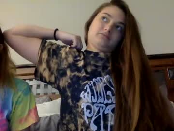 girl
        tanawaters cam image #24995