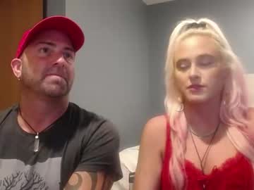 couple
        whaaaaaaaat cam image #1429320