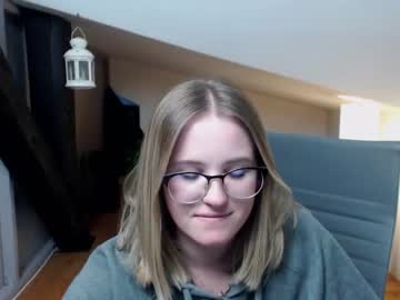 girl Milf & Teen Sex Cam Girls with lamel_