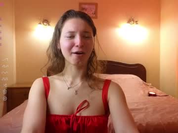 girl
        checkmypeach cam image #3199718