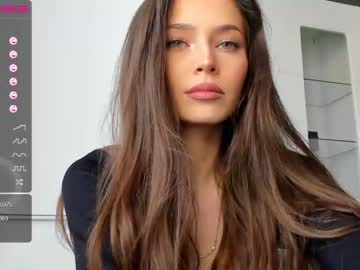 girl
        isia_slay cam image #367125