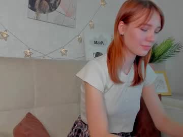 girl
        anny_ginger cam image #2387375
