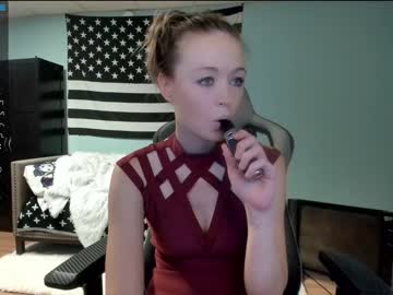girl
        anabelleleigh cam image #334054