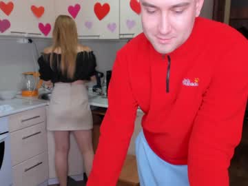 couple Milf & Teen Sex Cam Girls with _pinacolada_