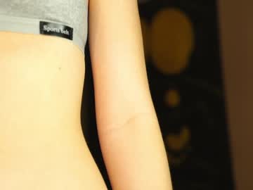 girl
        wendy_amber cam image #2691341
