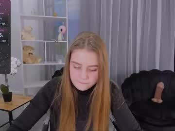 couple Milf & Teen Sex Cam Girls with jessy_steel