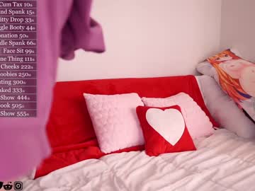 girl
        evelynpiers cam image #3474260