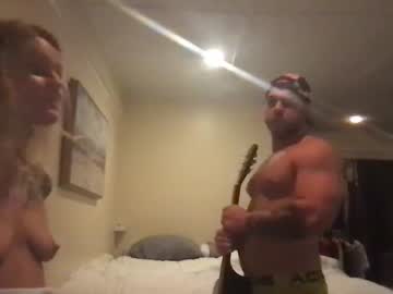couple Milf & Teen Sex Cam Girls with hard2squirt