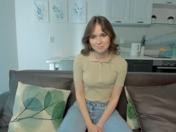girl
        donnahunters cam image #1128793