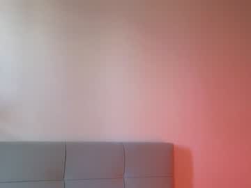 girl
        small_blondee cam image #1670209