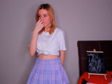 girl Milf & Teen Sex Cam Girls with denisegarcias