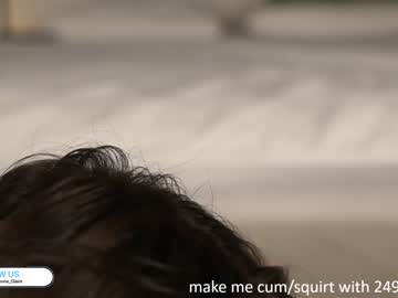 girl
        dovia cam image #3486695