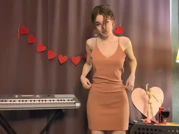 girl
        kalispring cam image #882612