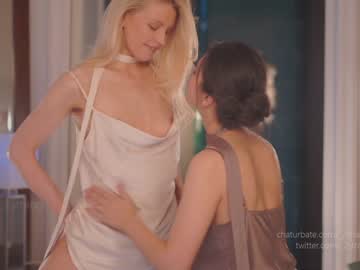 girl
        _2strangers cam image #2615455