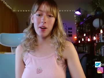 girl
        bigeyesxo cam image #2828263