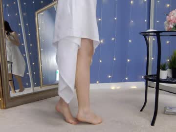 girl
        kriskras__ cam image #2307769