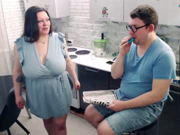 couple
        sex_space cam image #1743339