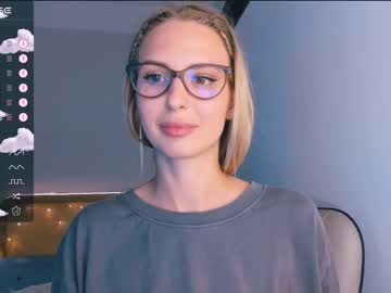 girl Milf & Teen Sex Cam Girls with f1oraa