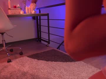 girl
        mystikei cam image #148280