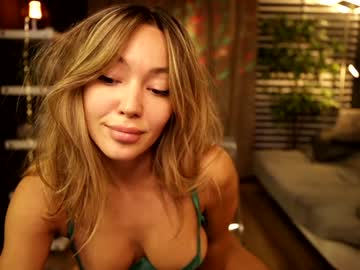 girl
        fantasystudiox cam image #112617