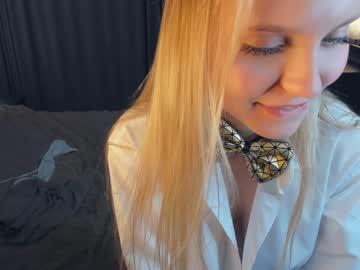 girl
        may_wow cam image #3093005