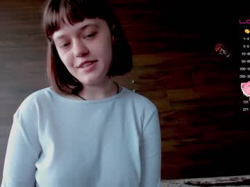 girl
        heathercarols cam image #1789716